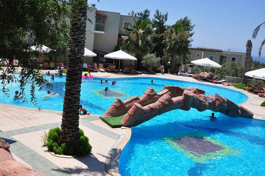 Hotel & Leisure Club 4*